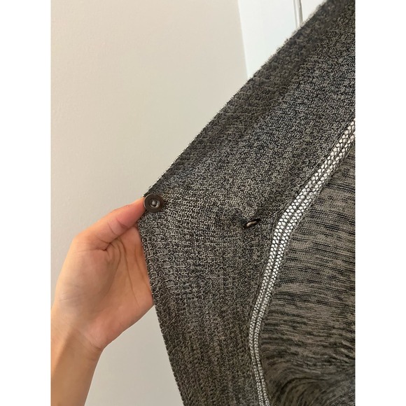 LULULEMON Breeze Easy Wrap Gray Cashmere Blend Bat Wing Cardigan Sweater XS/S - Picture 3 of 8